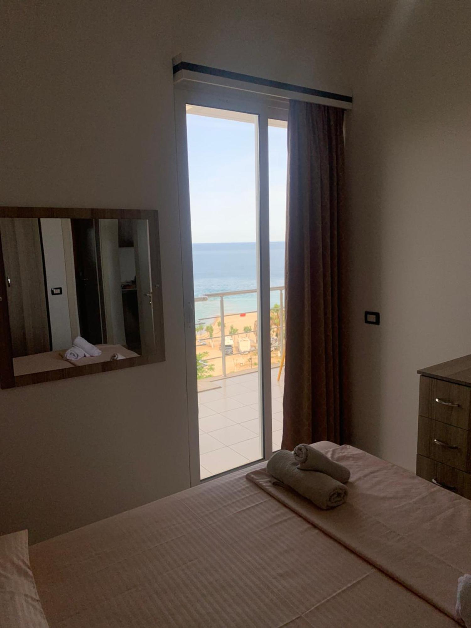 Adriatik Apartaments Sarande Luaran gambar
